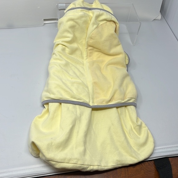 Halo SleepSack Swaddle Newborn Yellow 100% Cotton Wearable Blanket Lion - Picture 7 of 10